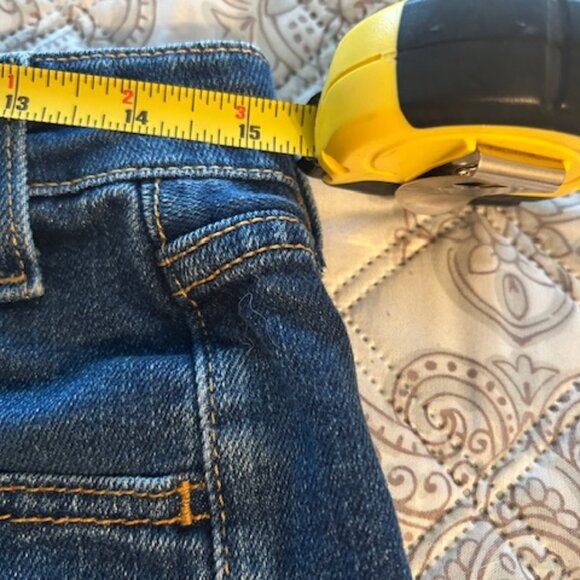 Levi's 3" jean shorts - Picture 10 of 11